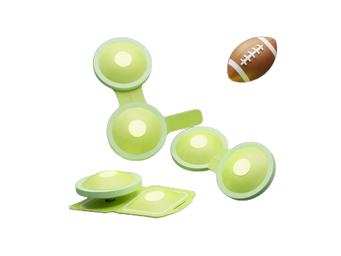 Leuchtendes Lime-Freispiel-Ticket mit goldenem Fu&szlig;ball f&uuml;r den Weekly-Boost-Reload im Golazzo Casino